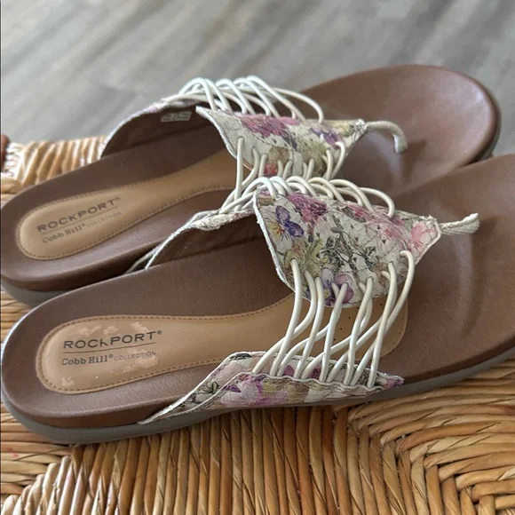 Rockport Women's Floral Sandals in White and Purple - Picture 2 of 7